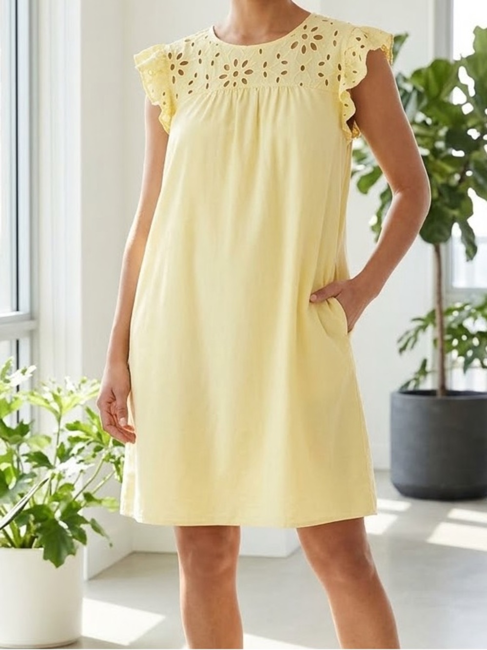 ANN TAYLOR Yellow Eyelet Flutter Sleeve Pocket Dress